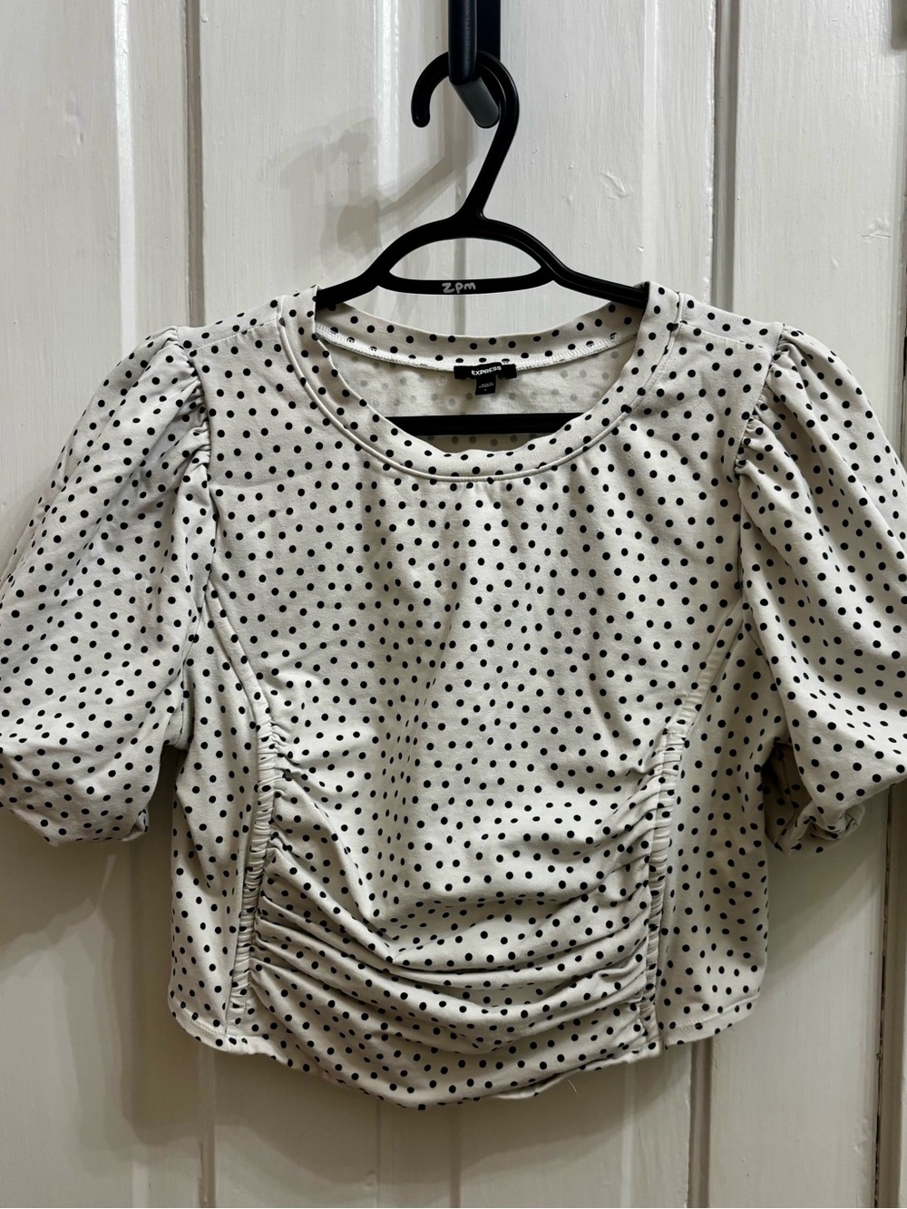Express White Polka Dot Puff-Sleeve Cropped Top